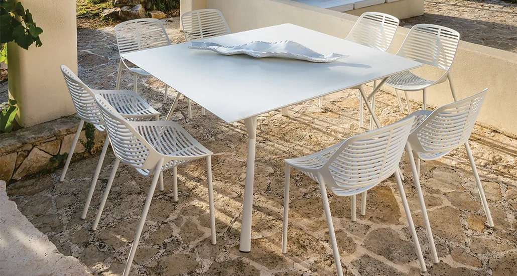 Niwa Chair is a contemporary outdoor dining chair with aluminium frame and is suitable for contract and hospitality spaces.
