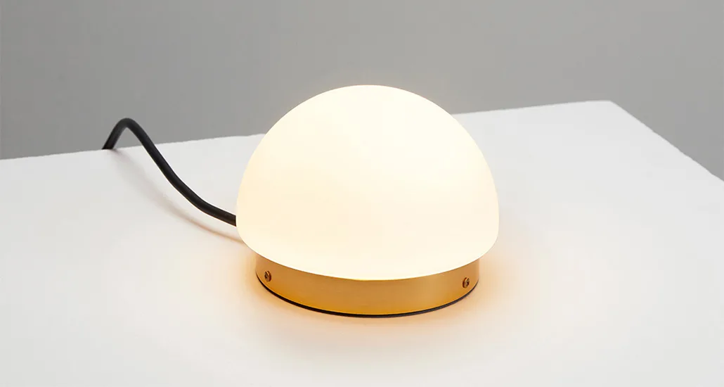 Circ table lamp is a contemporary LED outdoor table lamp with iron structure and is suitable for contract and hospitality spaces.