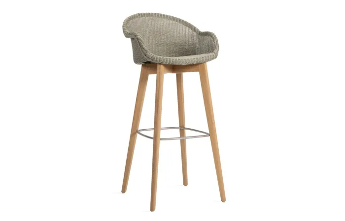 Avril bar stool oak base 01