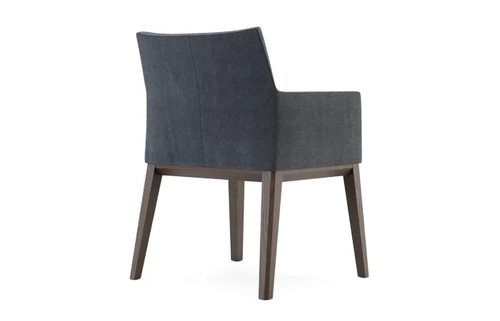 Carter arnchair 5