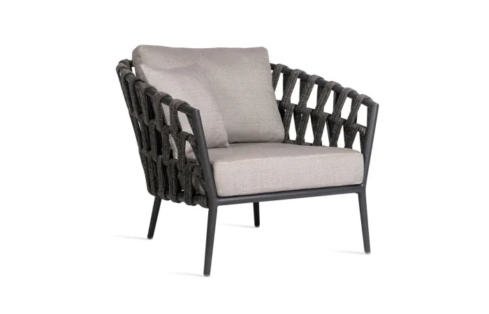 Leo outdoor lounge chair 01