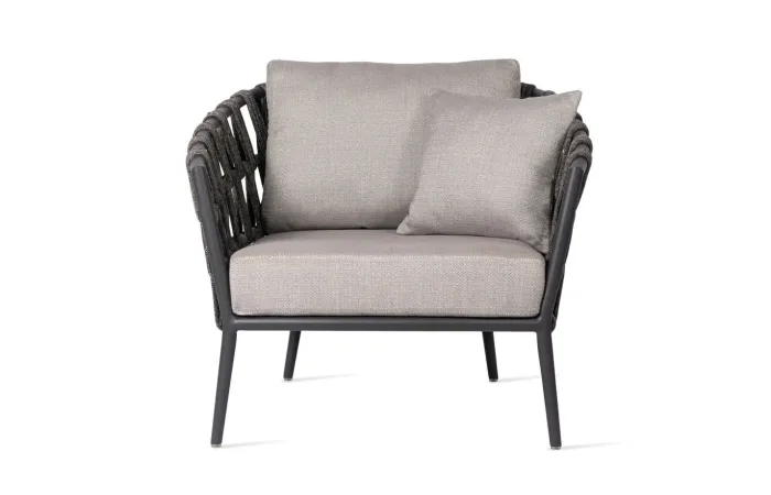 Leo outdoor lounge chair 02