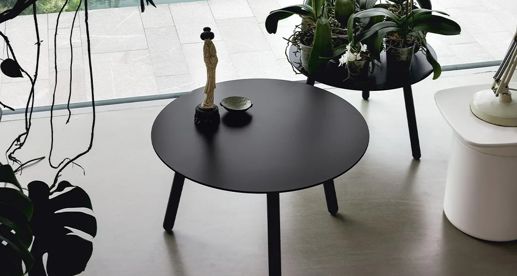 bcn table is a contemporary coffee table made of wood and is suitable for hospitality, contract and residential projects