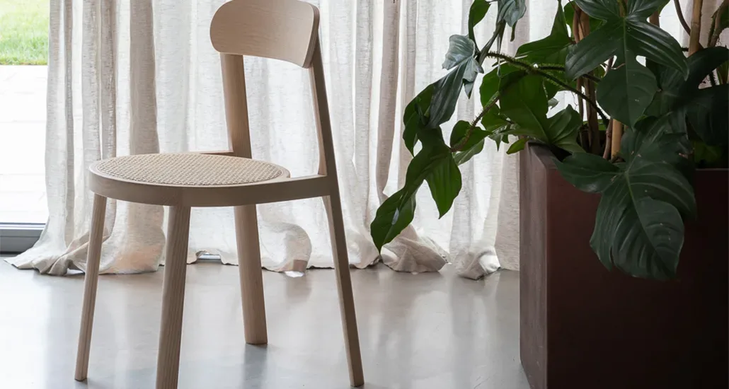 Brulla Chair is a contemporary work chair made of ash wood and is suitable for hospitality projects