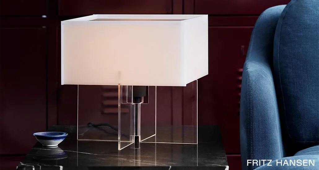 Cross plex table lamp t 300 With Square design
