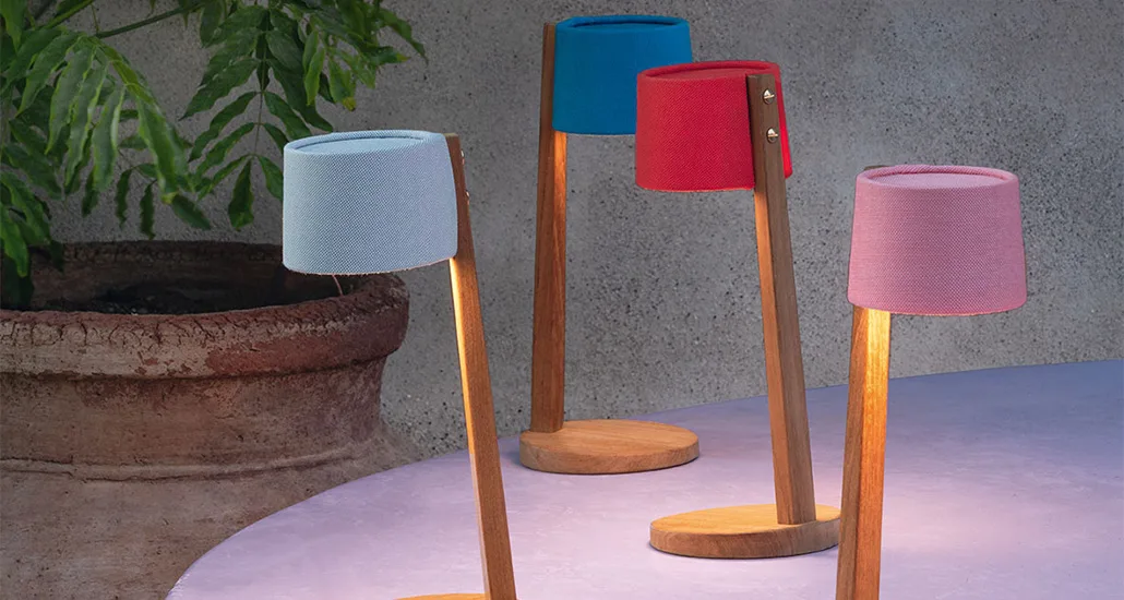 gaia table lamp is a contemporary outdoor table lamp made of teak structure. gaia is suitable for hospitality and contact projects