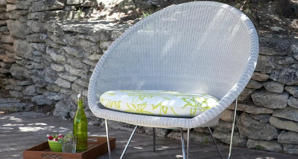 Gipsy Cocoon Lounge Chair is a contemporary outdoor wicker chair with polyethylene and aluminium frame and steel base and is suitable for hospitality and contract projects