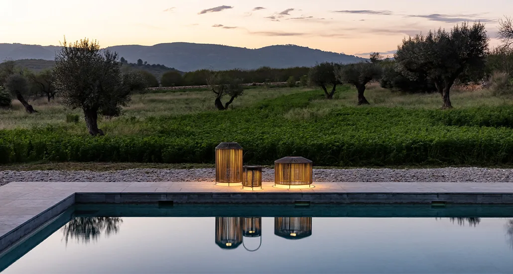 mora lantern is an outdoor solar led sustainable lantern suitable for hospitality and residential