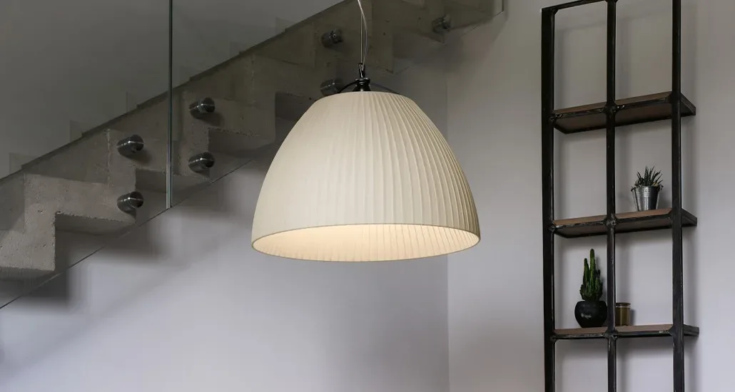 Olivia Pendant Lamp is a contemporary pendant lamp with fabric lampshade and is suitable for residential and hospitality projects