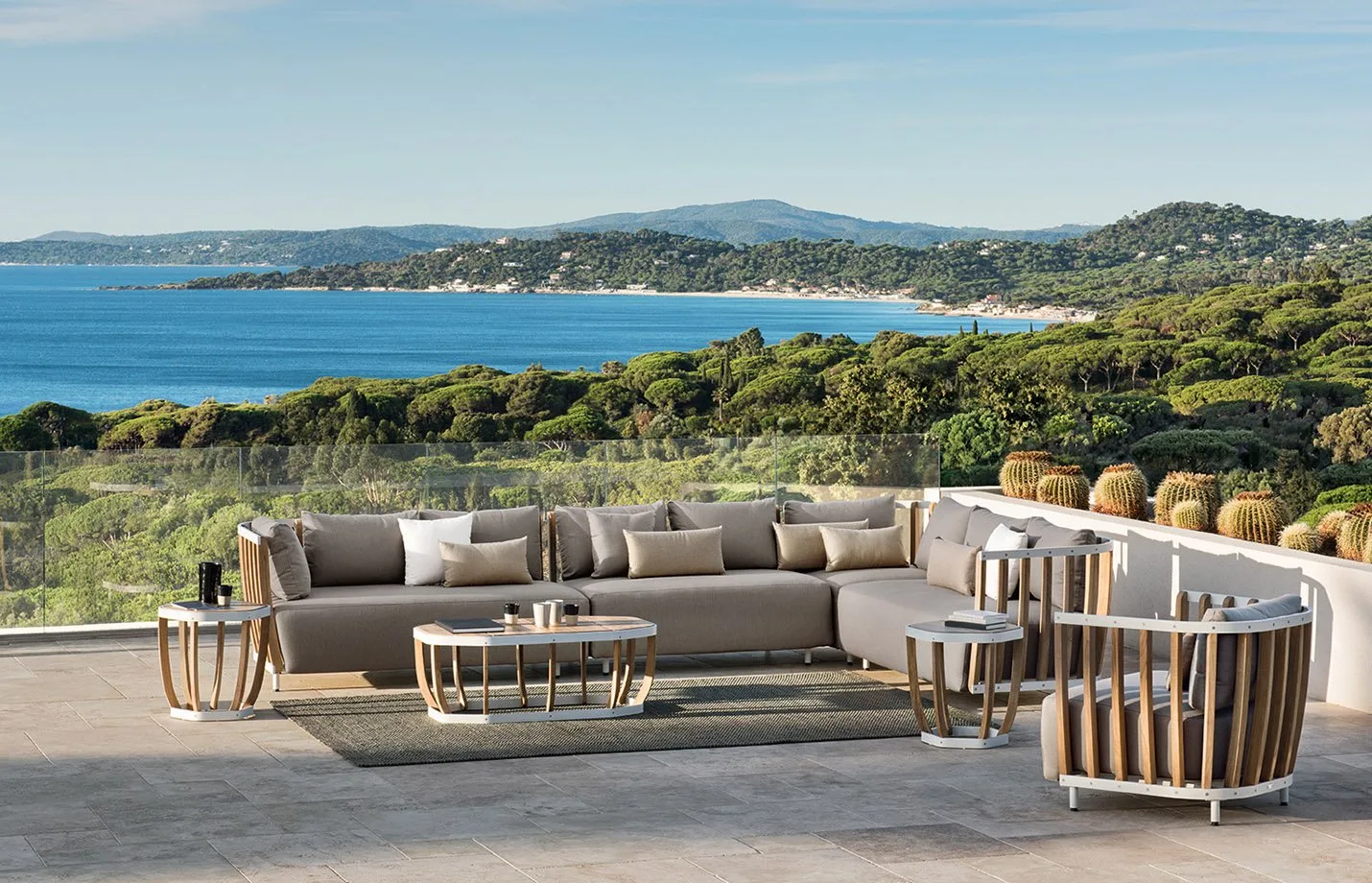 Swing lounge store chair outdoor