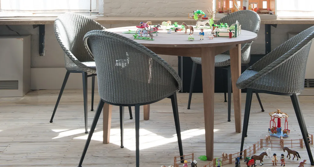 Jack dining chair is a contemporary dining chair with lloyd loom seat and steel base and is suitable for hospitality and contract projects