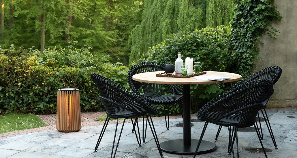 Roxy dining chair is a contemporary outdoor dining chair with wicker and aluminium seat and steel frame and is suitable for hospitality and contract projects.