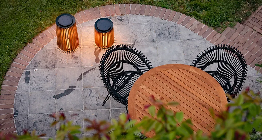 Roxy dining chair is a contemporary outdoor dining chair with wicker and aluminium seat and steel frame and is suitable for hospitality and contract projects.