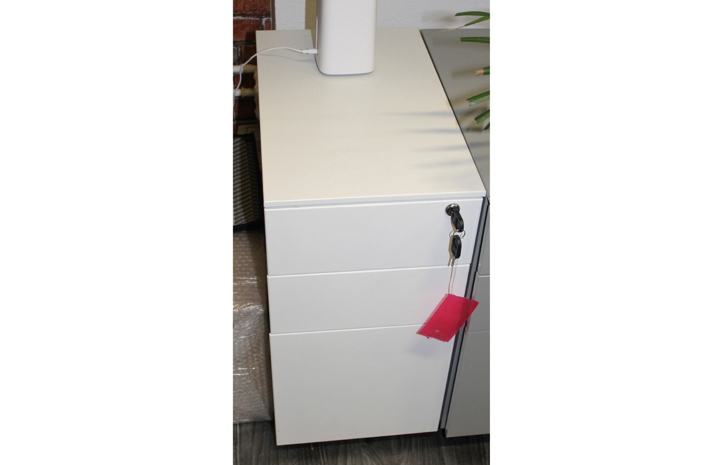 Steel Pedestal by Elite, UK