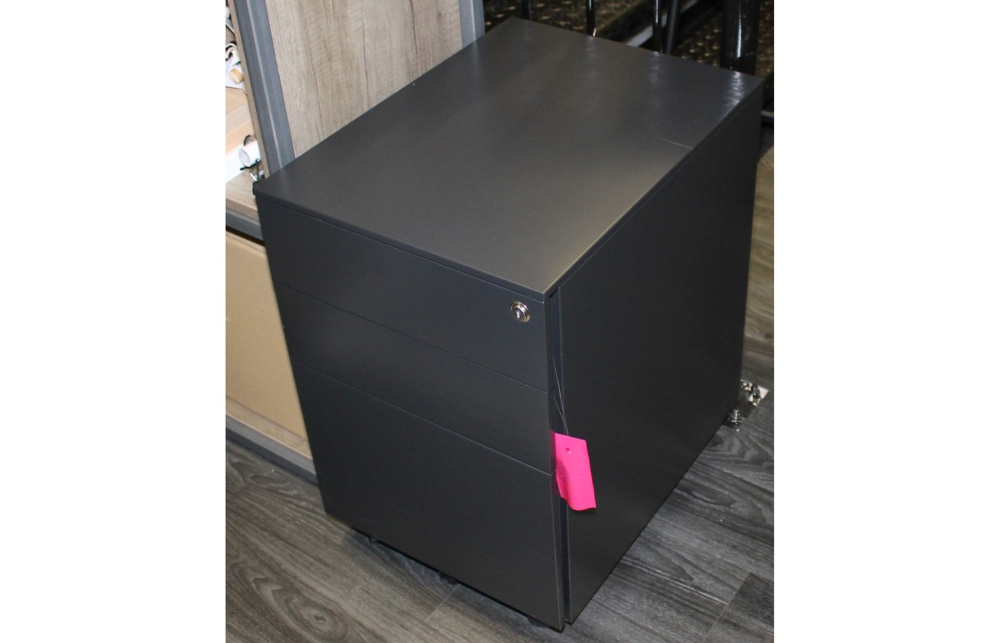 Steel Pedestal by Elite, UK